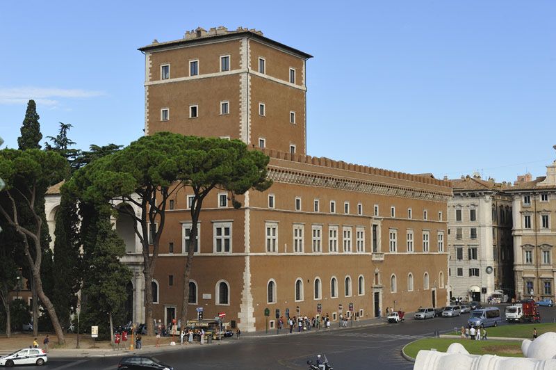 Palazzo Venezia dal Monumento di Vittorio Emanuele II
